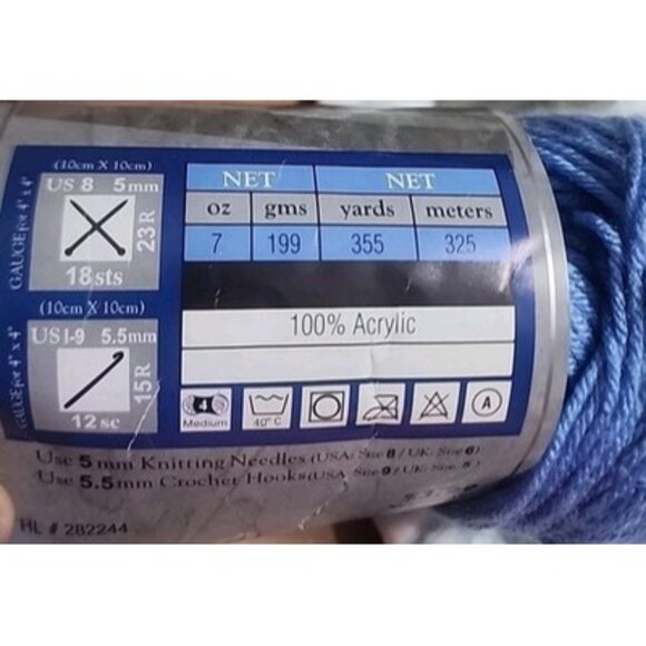 Lot Of 3 Yarns, I Love This Yarn And Baby Kitty Hat Kit, And Big Blue Craftsmart - Picture 9 of 16